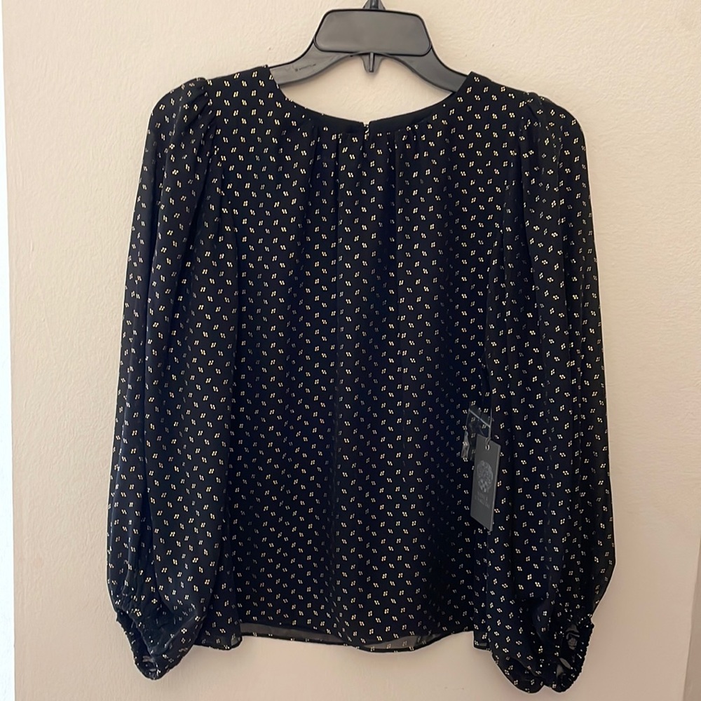 VINCE CAMUTO BLOUS - Black Gold patterned - NWT